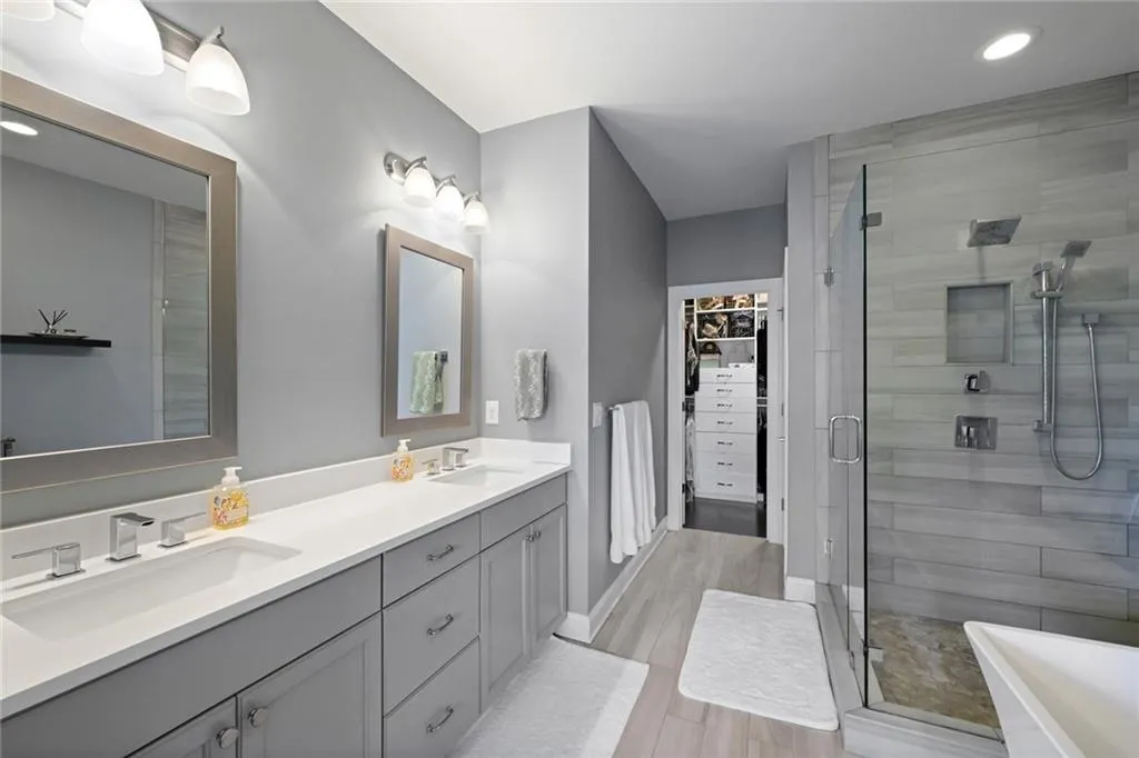 4139 Township Parkway, Atlanta, Georgia 30342, 3 Bedrooms Bedrooms, ,3 BathroomsBathrooms,Residential,Sold,4139 Township Parkway,7186939