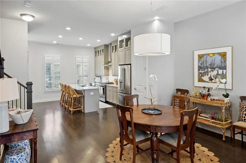 4139 Township Parkway, Atlanta, Georgia 30342, 3 Bedrooms Bedrooms, ,3 BathroomsBathrooms,Residential,Sold,4139 Township Parkway,7186939