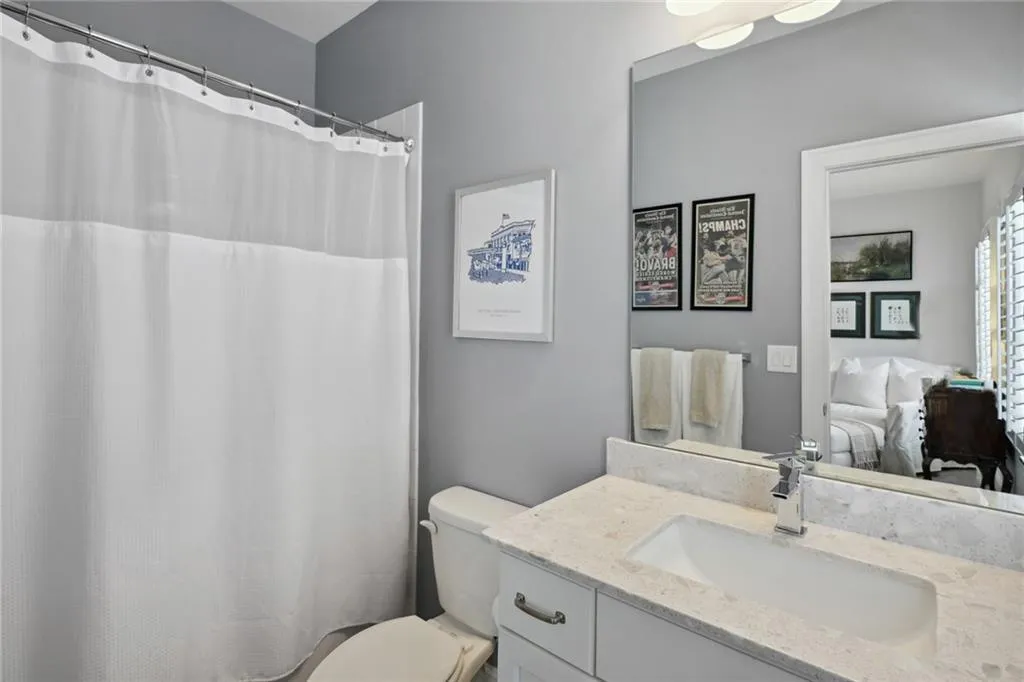 4139 Township Parkway, Atlanta, Georgia 30342, 3 Bedrooms Bedrooms, ,3 BathroomsBathrooms,Residential,Sold,4139 Township Parkway,7186939