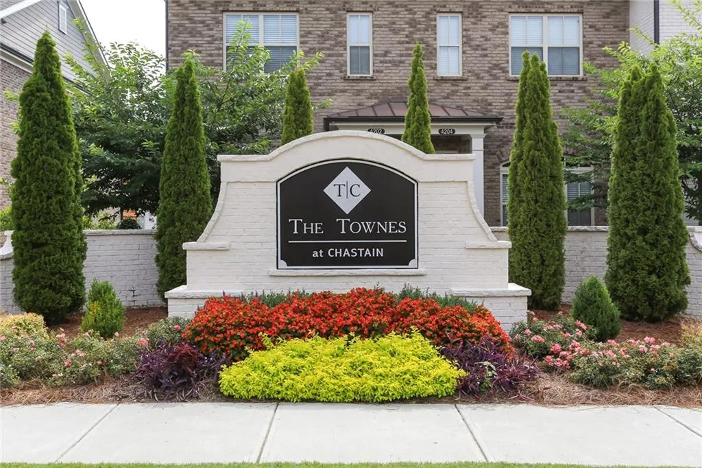 4139 Township Parkway, Atlanta, Georgia 30342, 3 Bedrooms Bedrooms, ,3 BathroomsBathrooms,Residential,Sold,4139 Township Parkway,7186939