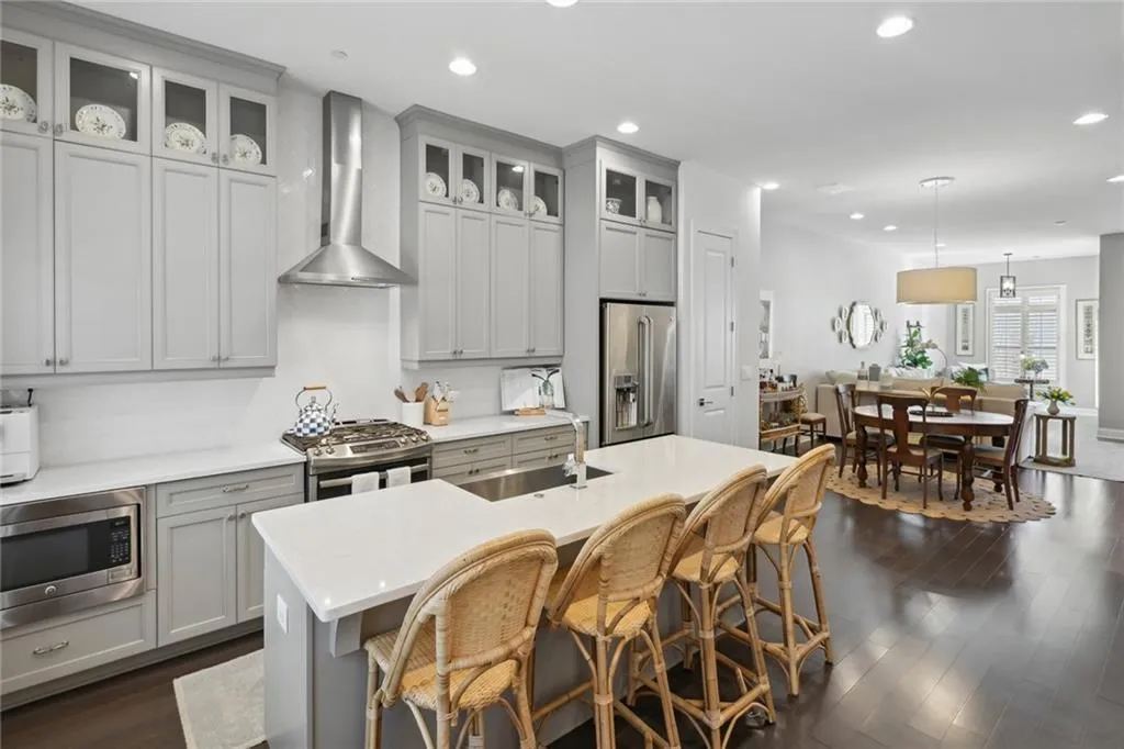 4139 Township Parkway, Atlanta, Georgia 30342, 3 Bedrooms Bedrooms, ,3 BathroomsBathrooms,Residential,Sold,4139 Township Parkway,7186939