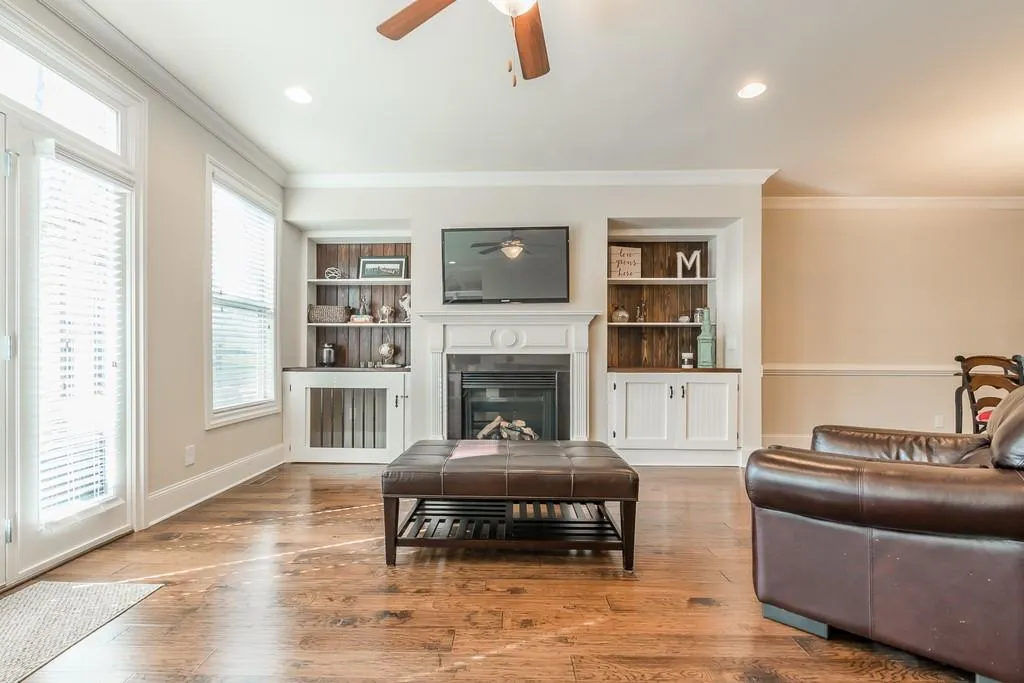 1219 Apperley Place Ne, Sandy Springs, Georgia 30350, 4 Bedrooms Bedrooms, ,3 BathroomsBathrooms,Residential,Sold,1219 Apperley Place Ne,6688680