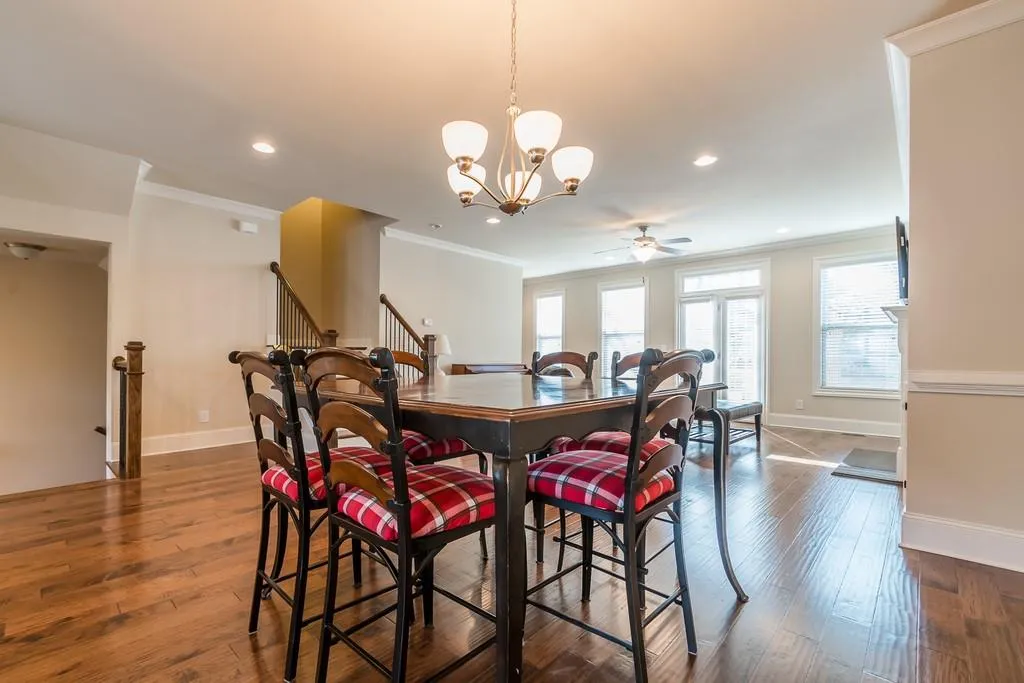 1219 Apperley Place Ne, Sandy Springs, Georgia 30350, 4 Bedrooms Bedrooms, ,3 BathroomsBathrooms,Residential,Sold,1219 Apperley Place Ne,6688680