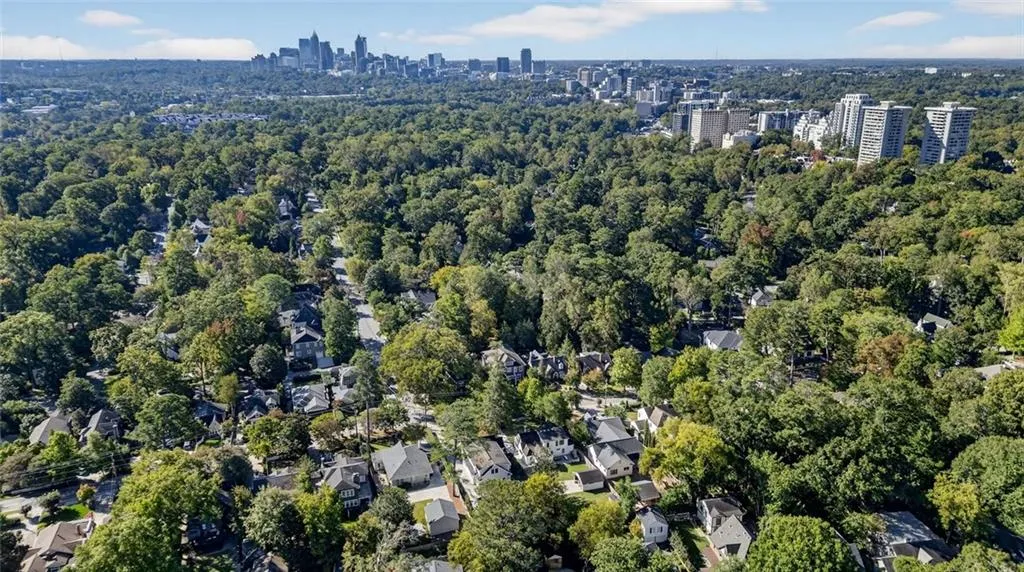 192 E Wesley Road Ne, Atlanta, Georgia 30305, 5 Bedrooms Bedrooms, ,4 BathroomsBathrooms,Residential,For Sale,192 E Wesley Road Ne,7668421