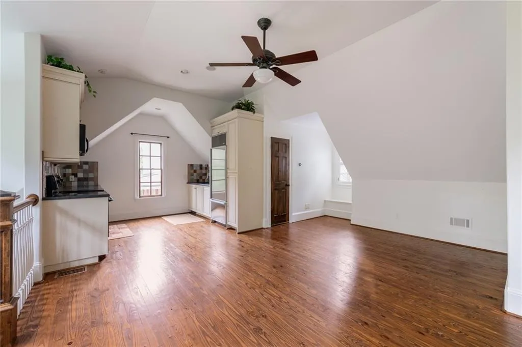 127 Dudley Court, Atlanta, Georgia 30327, 7 Bedrooms Bedrooms, ,6 BathroomsBathrooms,Residential,Sold,127 Dudley Court,7089077