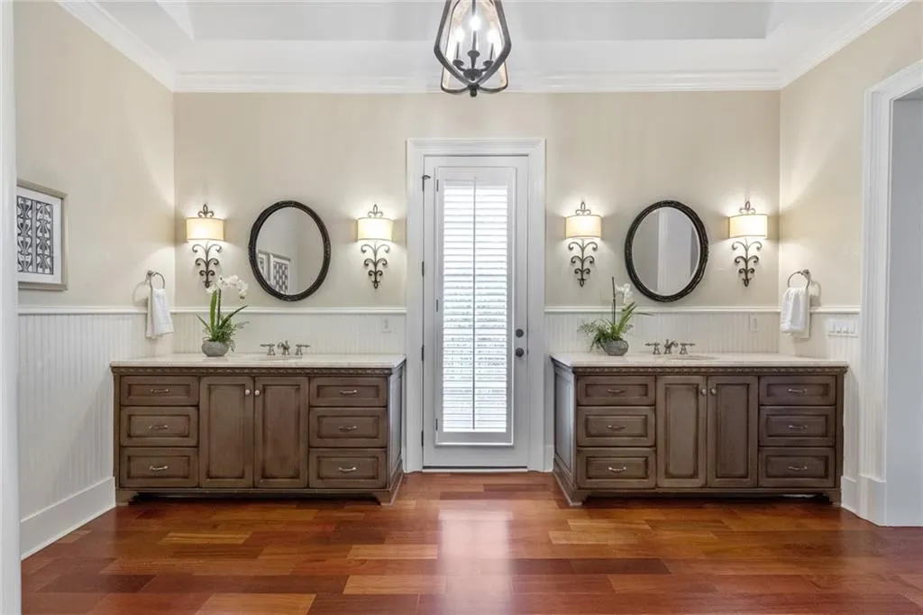 127 Dudley Court, Atlanta, Georgia 30327, 7 Bedrooms Bedrooms, ,6 BathroomsBathrooms,Residential,Sold,127 Dudley Court,7089077