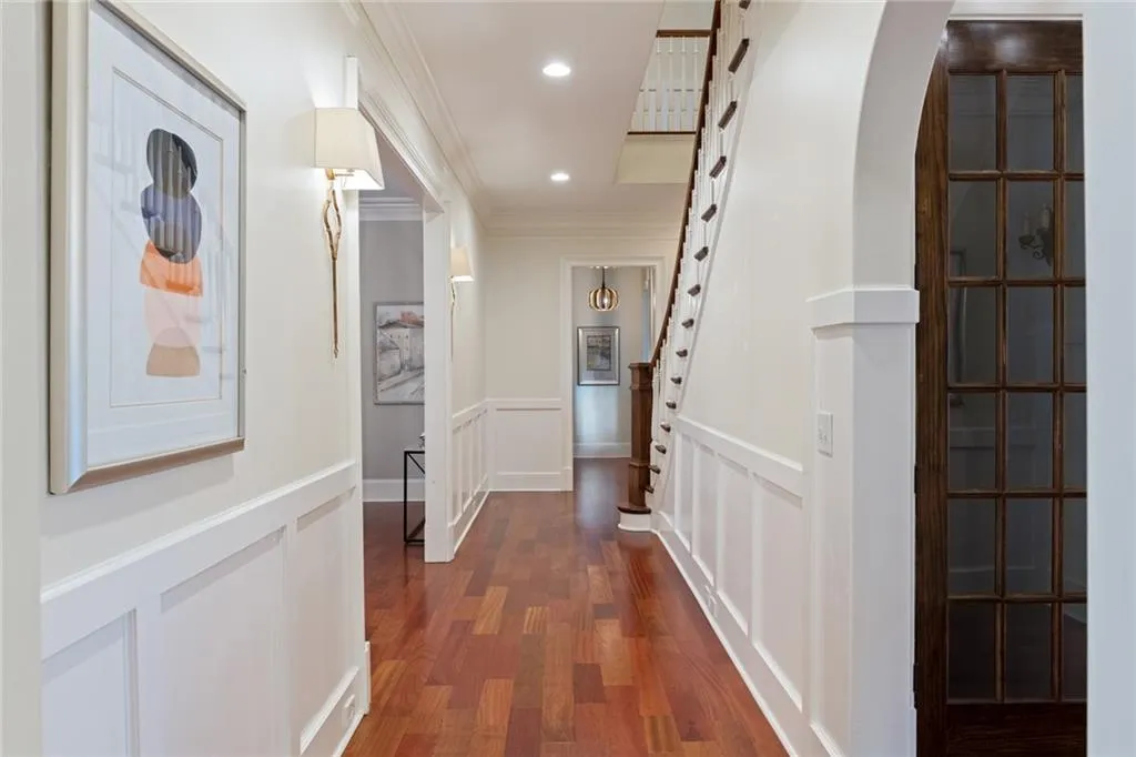 127 Dudley Court, Atlanta, Georgia 30327, 7 Bedrooms Bedrooms, ,6 BathroomsBathrooms,Residential,Sold,127 Dudley Court,7089077