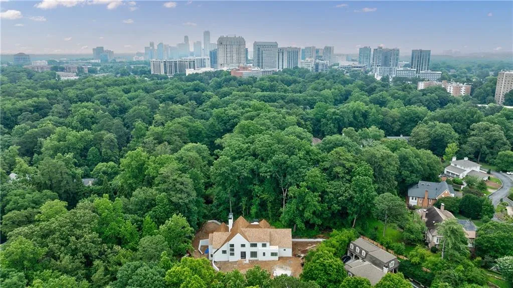 2983 Habersham Court Nw, Atlanta, Georgia 30305, 6 Bedrooms Bedrooms, ,7 BathroomsBathrooms,Residential,For Sale,2983 Habersham Court Nw,7543868