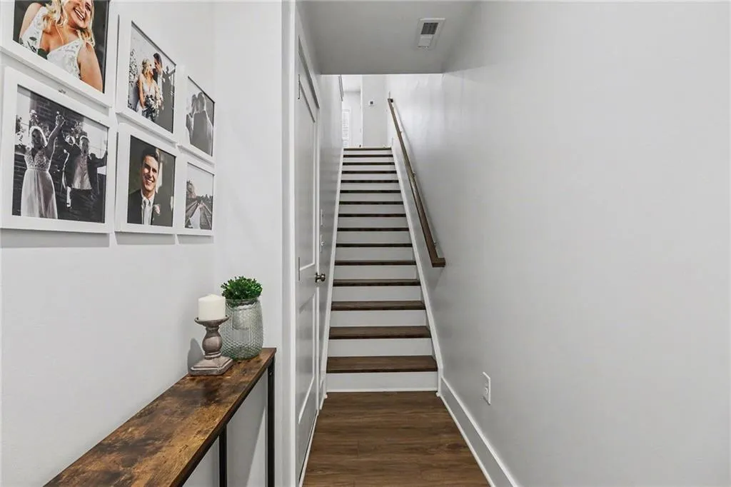 4471 Dandelion Lane, Atlanta, Georgia 30342, 2 Bedrooms Bedrooms, 0 ,2 BathroomsBathrooms,Residential,For Sale,4471 Dandelion Lane,7698860