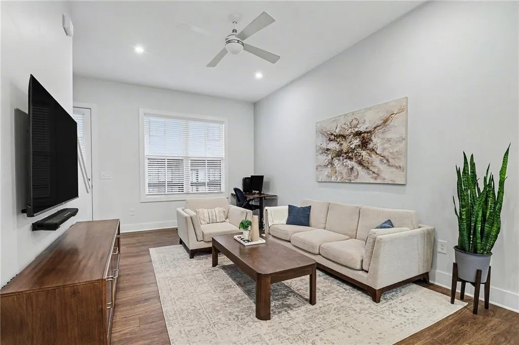 4471 Dandelion Lane, Atlanta, Georgia 30342, 2 Bedrooms Bedrooms, 0 ,2 BathroomsBathrooms,Residential,For Sale,4471 Dandelion Lane,7698860
