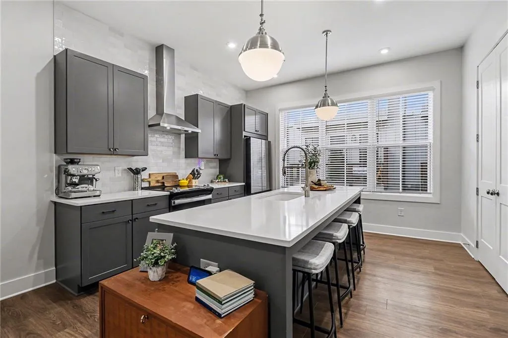 4471 Dandelion Lane, Atlanta, Georgia 30342, 2 Bedrooms Bedrooms, 0 ,2 BathroomsBathrooms,Residential,For Sale,4471 Dandelion Lane,7698860