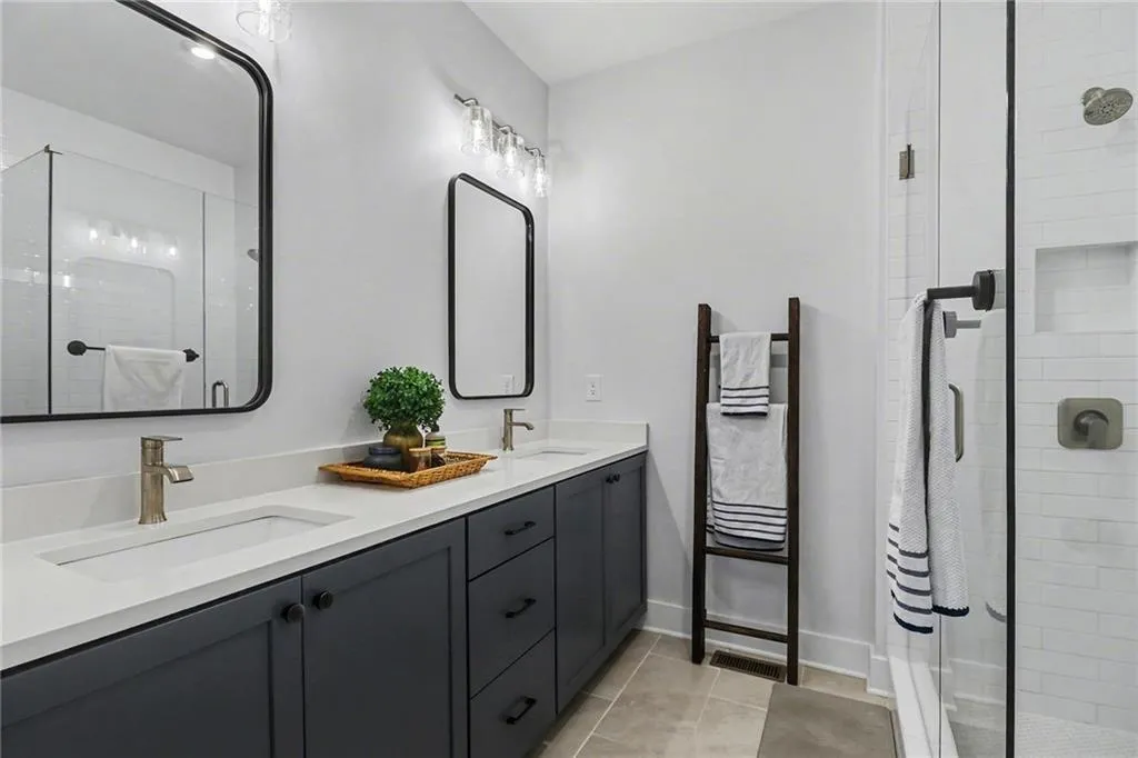 4471 Dandelion Lane, Atlanta, Georgia 30342, 2 Bedrooms Bedrooms, 0 ,2 BathroomsBathrooms,Residential,For Sale,4471 Dandelion Lane,7698860