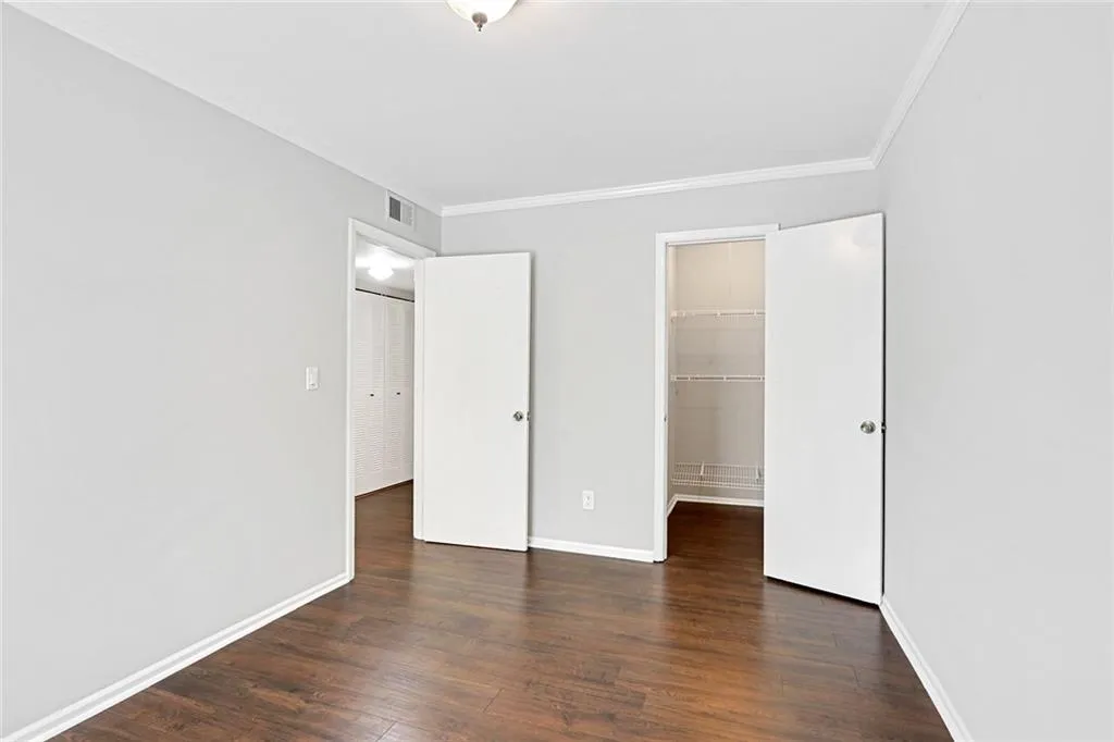 5510 Kingsport Drive, Atlanta, Georgia 30342, 2 Bedrooms Bedrooms, ,1 BathroomBathrooms,Residential,Sold,5510 Kingsport Drive,6718660