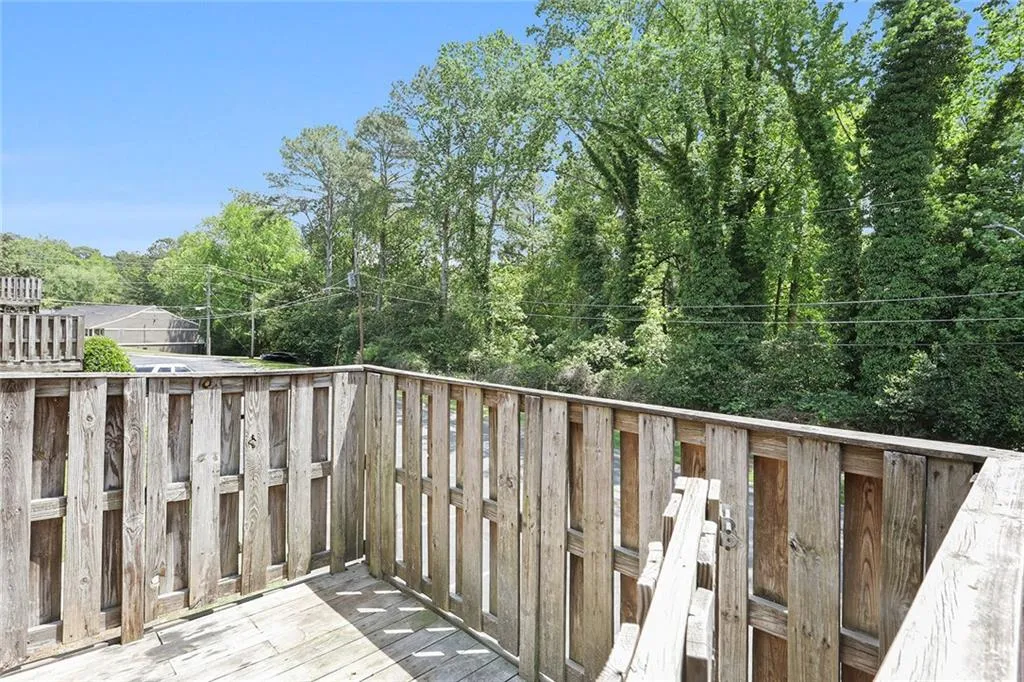 5510 Kingsport Drive, Atlanta, Georgia 30342, 2 Bedrooms Bedrooms, ,1 BathroomBathrooms,Residential,Sold,5510 Kingsport Drive,6718660