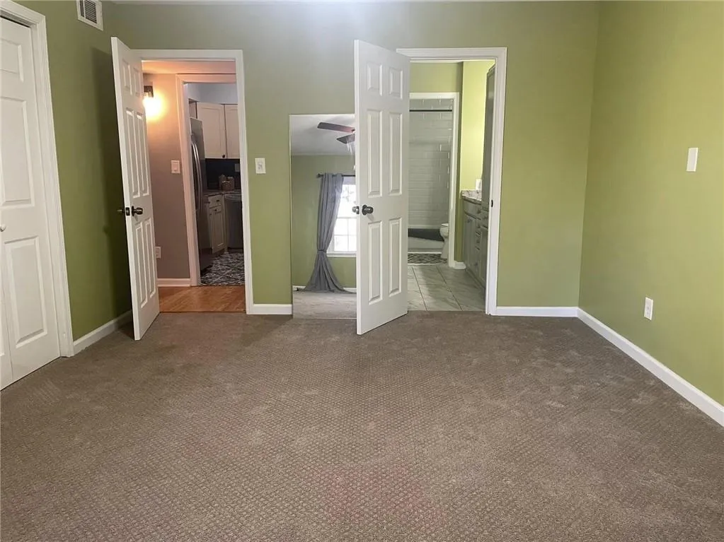 28 Glenald Way Nw, Atlanta, Georgia 30327, 1 Bedroom Bedrooms, ,1 BathroomBathrooms,Residential,For Sale,28 Glenald Way Nw,7504977