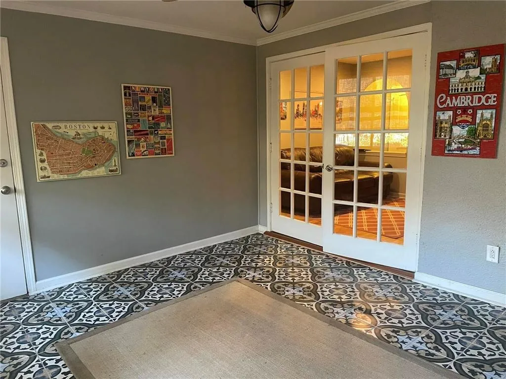 28 Glenald Way Nw, Atlanta, Georgia 30327, 1 Bedroom Bedrooms, ,1 BathroomBathrooms,Residential,For Sale,28 Glenald Way Nw,7504977