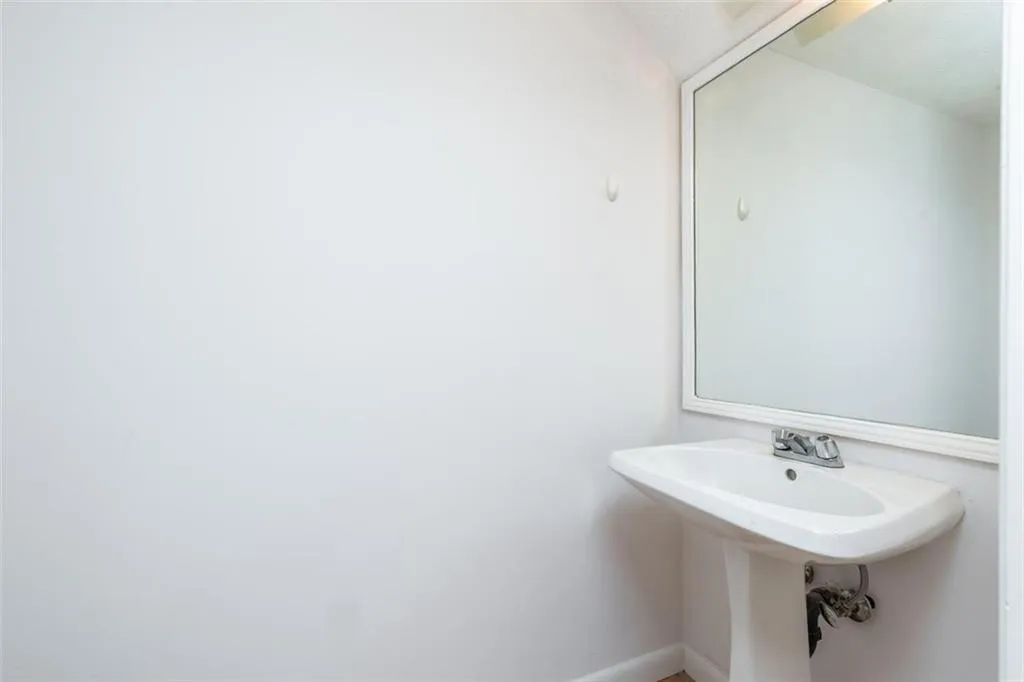 518 Sutters Point, Atlanta, Georgia 30328, 2 Bedrooms Bedrooms, ,2 BathroomsBathrooms,Residential,Sold,518 Sutters Point,6879075