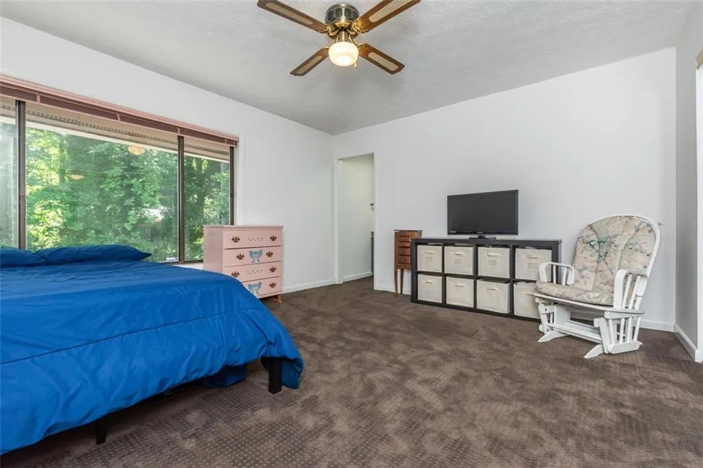 518 Sutters Point, Atlanta, Georgia 30328, 2 Bedrooms Bedrooms, ,2 BathroomsBathrooms,Residential,Sold,518 Sutters Point,6879075