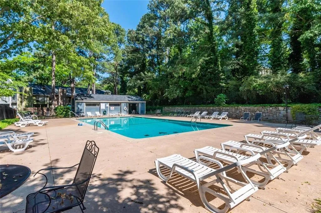 518 Sutters Point, Atlanta, Georgia 30328, 2 Bedrooms Bedrooms, ,2 BathroomsBathrooms,Residential,Sold,518 Sutters Point,6879075