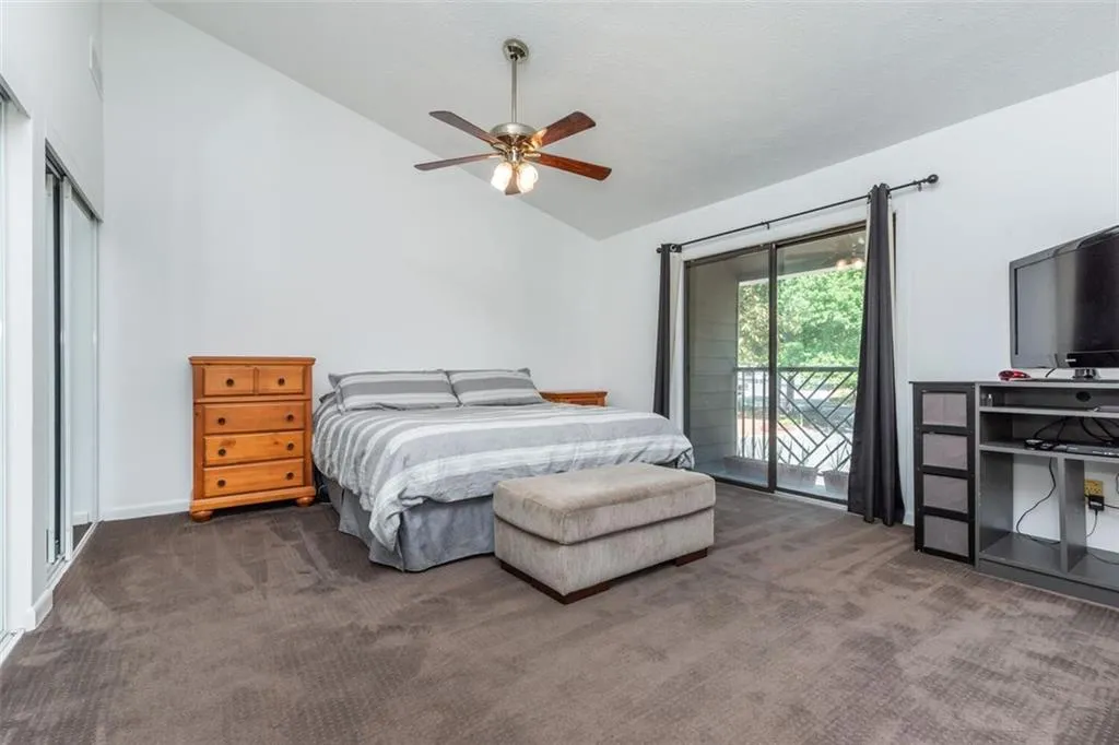 518 Sutters Point, Atlanta, Georgia 30328, 2 Bedrooms Bedrooms, ,2 BathroomsBathrooms,Residential,Sold,518 Sutters Point,6879075