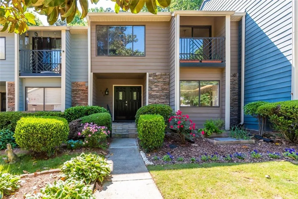518 Sutters Point, Atlanta, Georgia 30328, 2 Bedrooms Bedrooms, ,2 BathroomsBathrooms,Residential,Sold,518 Sutters Point,6879075