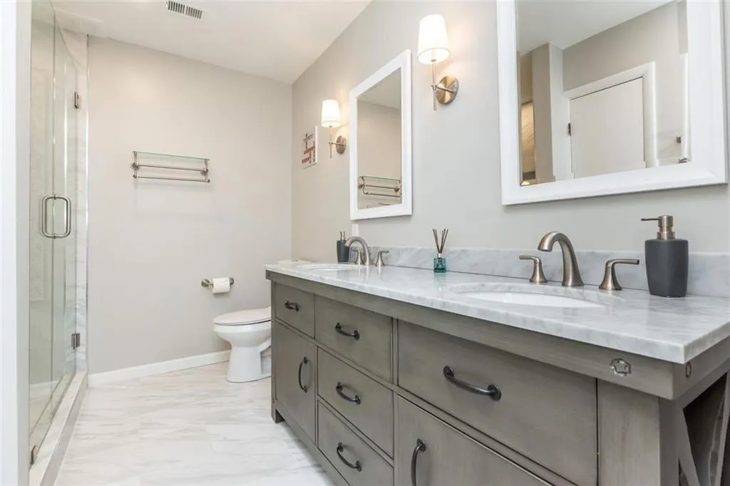 518 Sutters Point, Atlanta, Georgia 30328, 2 Bedrooms Bedrooms, ,2 BathroomsBathrooms,Residential,Sold,518 Sutters Point,6879075
