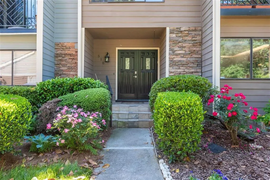 518 Sutters Point, Atlanta, Georgia 30328, 2 Bedrooms Bedrooms, ,2 BathroomsBathrooms,Residential,Sold,518 Sutters Point,6879075
