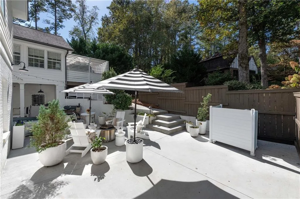 7415 Princeton Trace, Atlanta, Georgia 30328, 6 Bedrooms Bedrooms, ,4 BathroomsBathrooms,Residential,Sold,7415 Princeton Trace,7672983