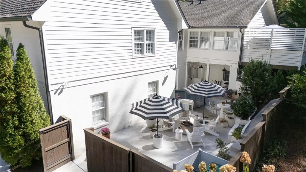 7415 Princeton Trace, Atlanta, Georgia 30328, 6 Bedrooms Bedrooms, ,4 BathroomsBathrooms,Residential,For Sale,7415 Princeton Trace,7672983