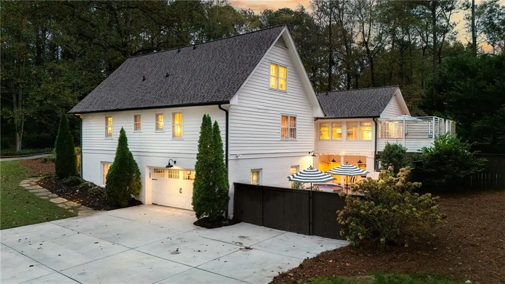 7415 Princeton Trace, Atlanta, Georgia 30328, 6 Bedrooms Bedrooms, ,4 BathroomsBathrooms,Residential,Sold,7415 Princeton Trace,7672983