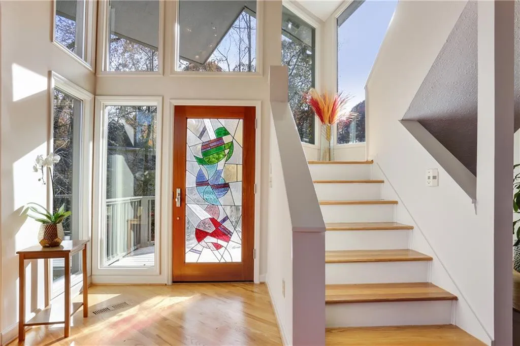 7285 Chattahoochee Bluff Drive, Sandy Springs, Georgia 30350, 4 Bedrooms Bedrooms, ,2 BathroomsBathrooms,Residential,Sold,7285 Chattahoochee Bluff Drive,6640821