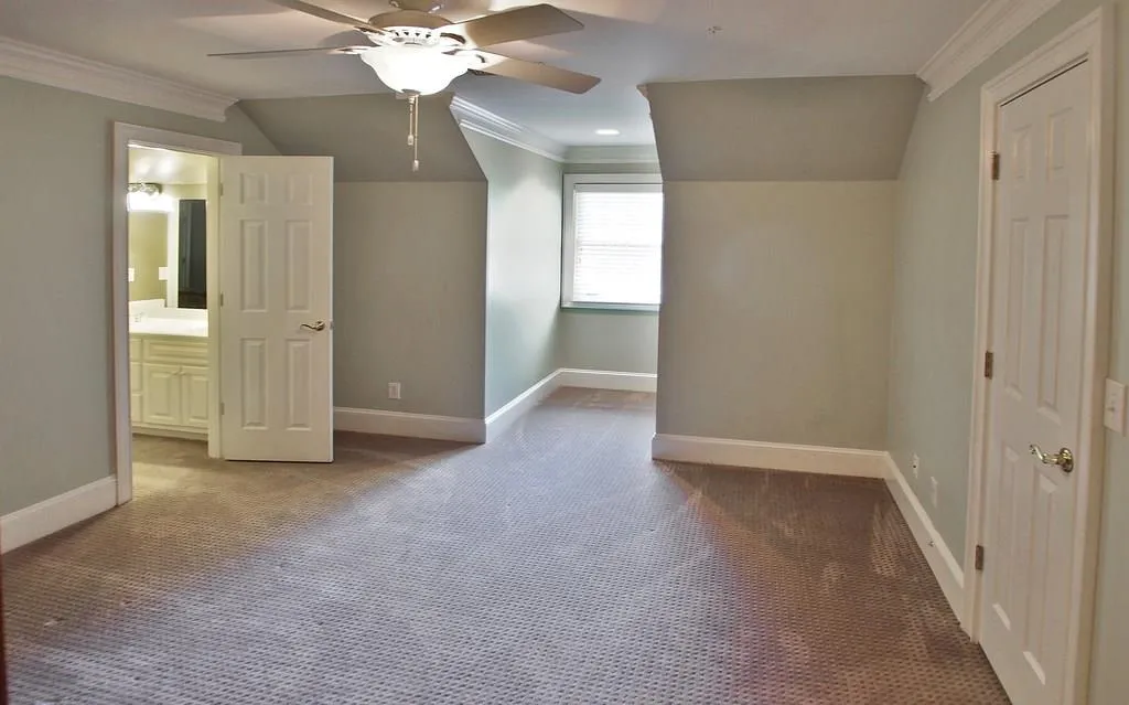 235 Glen Lake Drive, Atlanta, Georgia 30327, 7 Bedrooms Bedrooms, ,4 BathroomsBathrooms,Residential,Sold,235 Glen Lake Drive,5980081