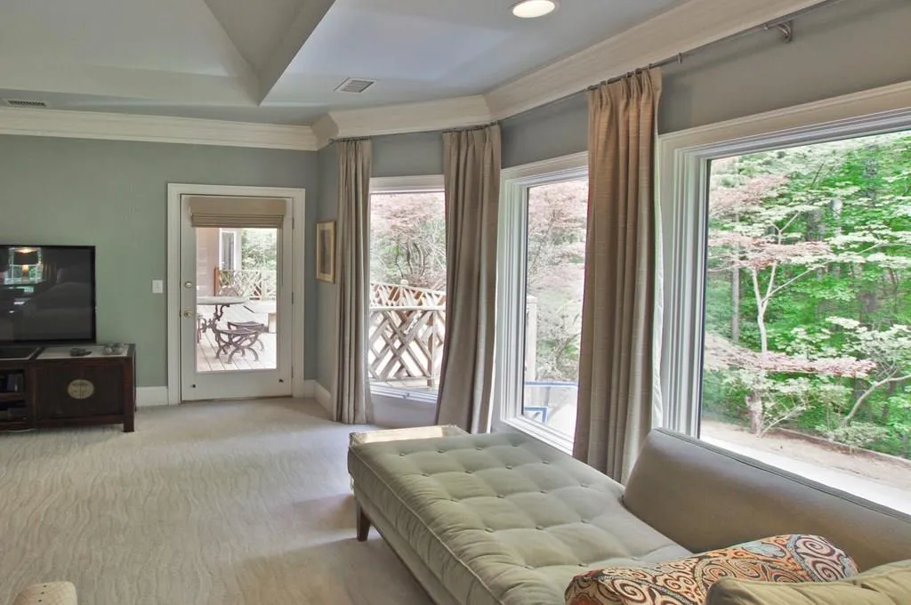 235 Glen Lake Drive, Atlanta, Georgia 30327, 7 Bedrooms Bedrooms, ,4 BathroomsBathrooms,Residential,Sold,235 Glen Lake Drive,5980081