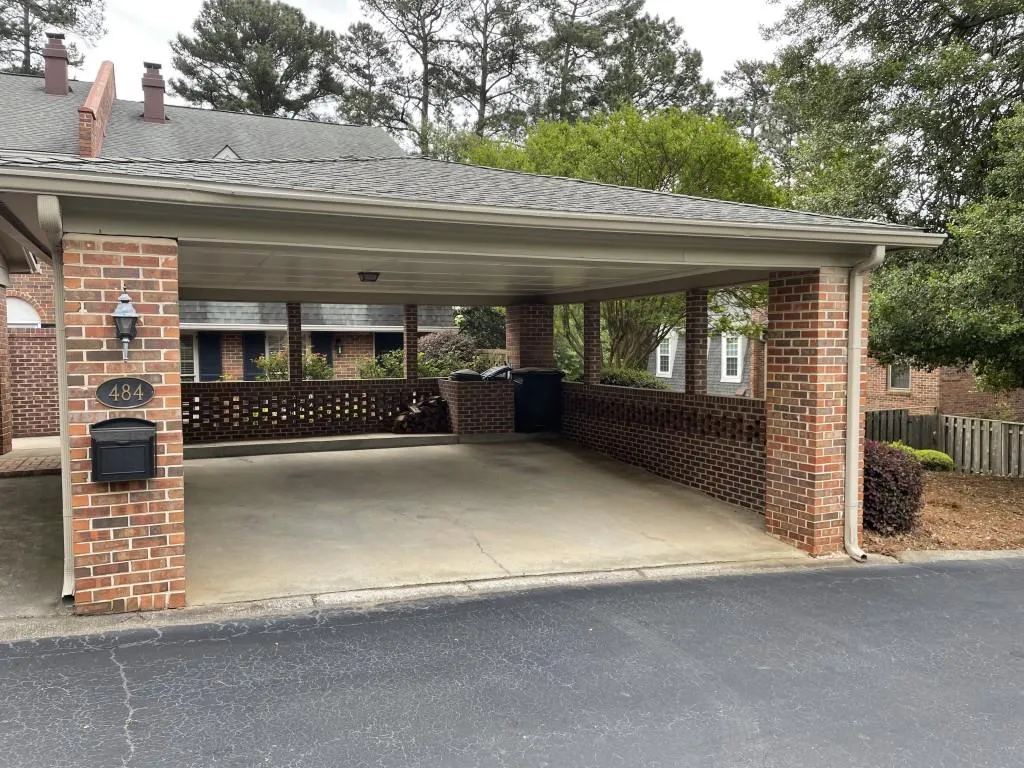 484 The North Chace, Atlanta, Georgia 30328, 3 Bedrooms Bedrooms, ,2 BathroomsBathrooms,Residential,Sold,484 The North Chace,7035815