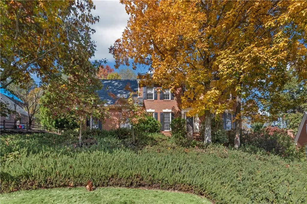 340 Wynland Trace, Sandy Springs, Georgia 30350, 4 Bedrooms Bedrooms, ,2 BathroomsBathrooms,Residential,Sold,340 Wynland Trace,7138227