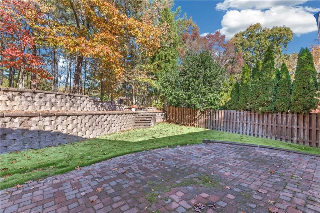 340 Wynland Trace, Sandy Springs, Georgia 30350, 4 Bedrooms Bedrooms, ,2 BathroomsBathrooms,Residential,Sold,340 Wynland Trace,7138227