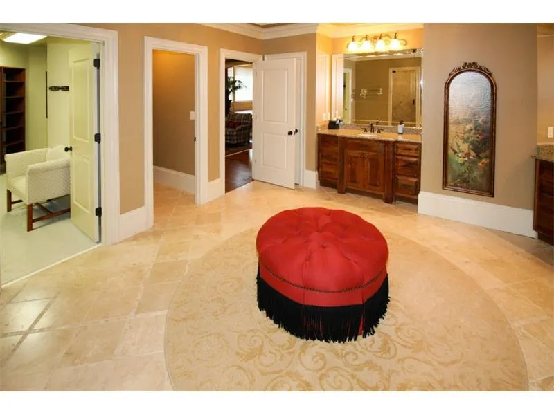 260 Rivermere Way, Sandy Springs, Georgia 30350, 5 Bedrooms Bedrooms, ,5 BathroomsBathrooms,Residential,Sold,260 Rivermere Way,5652397