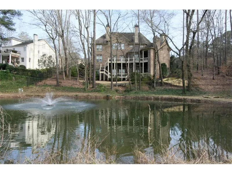 260 Rivermere Way, Sandy Springs, Georgia 30350, 5 Bedrooms Bedrooms, ,5 BathroomsBathrooms,Residential,Sold,260 Rivermere Way,5652397