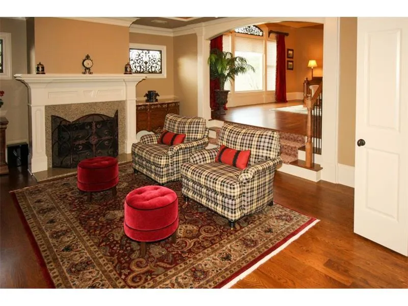 260 Rivermere Way, Sandy Springs, Georgia 30350, 5 Bedrooms Bedrooms, ,5 BathroomsBathrooms,Residential,Sold,260 Rivermere Way,5652397