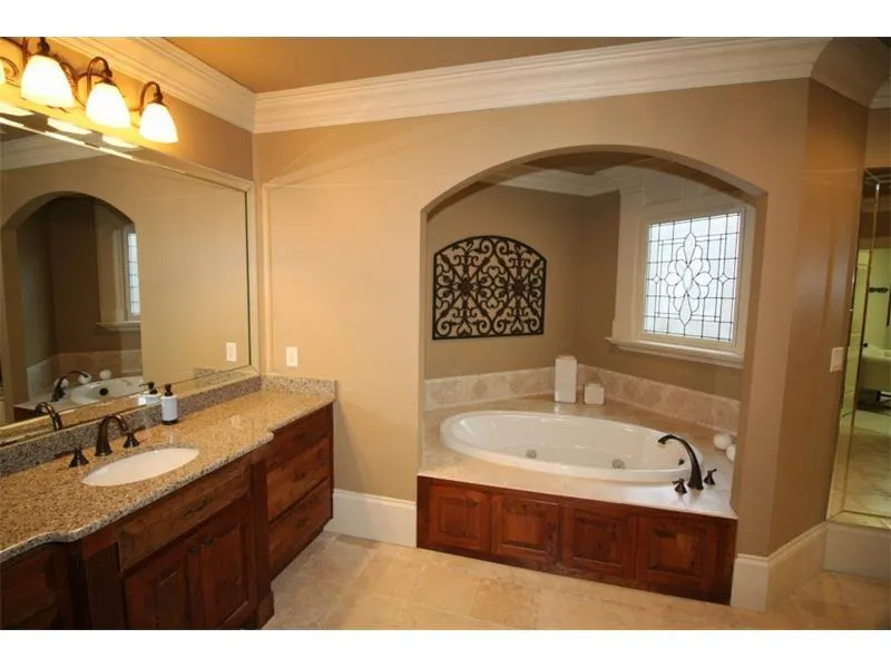 260 Rivermere Way, Sandy Springs, Georgia 30350, 5 Bedrooms Bedrooms, ,5 BathroomsBathrooms,Residential,Sold,260 Rivermere Way,5652397