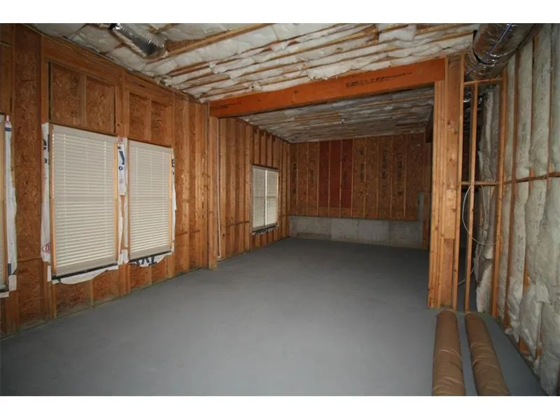 260 Rivermere Way, Sandy Springs, Georgia 30350, 5 Bedrooms Bedrooms, ,5 BathroomsBathrooms,Residential,Sold,260 Rivermere Way,5652397