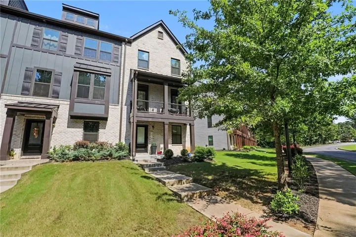 165 Climbing Ivy Circle, Fayetteville, Georgia 30214