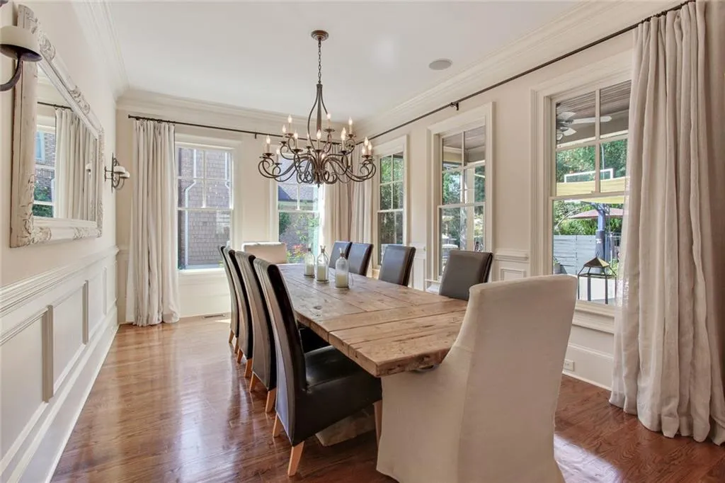 94 W Belle Isle Road, Atlanta, Georgia 30342, 6 Bedrooms Bedrooms, ,4 BathroomsBathrooms,Residential,Sold,94 W Belle Isle Road,6775277