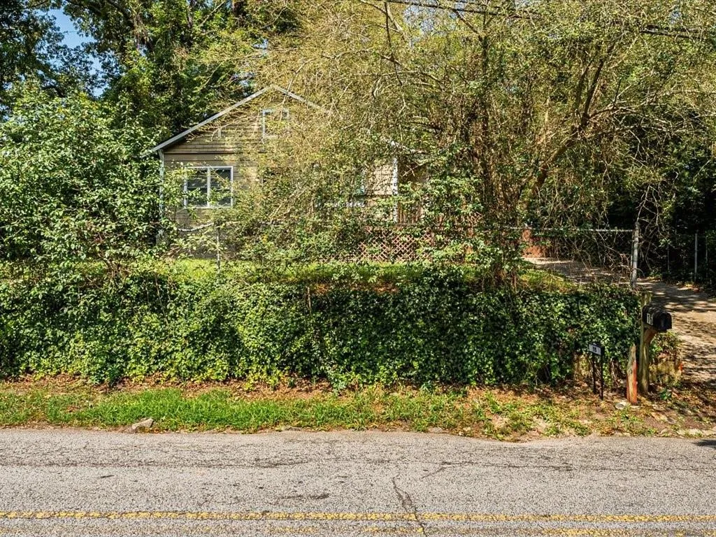 View of property exterior