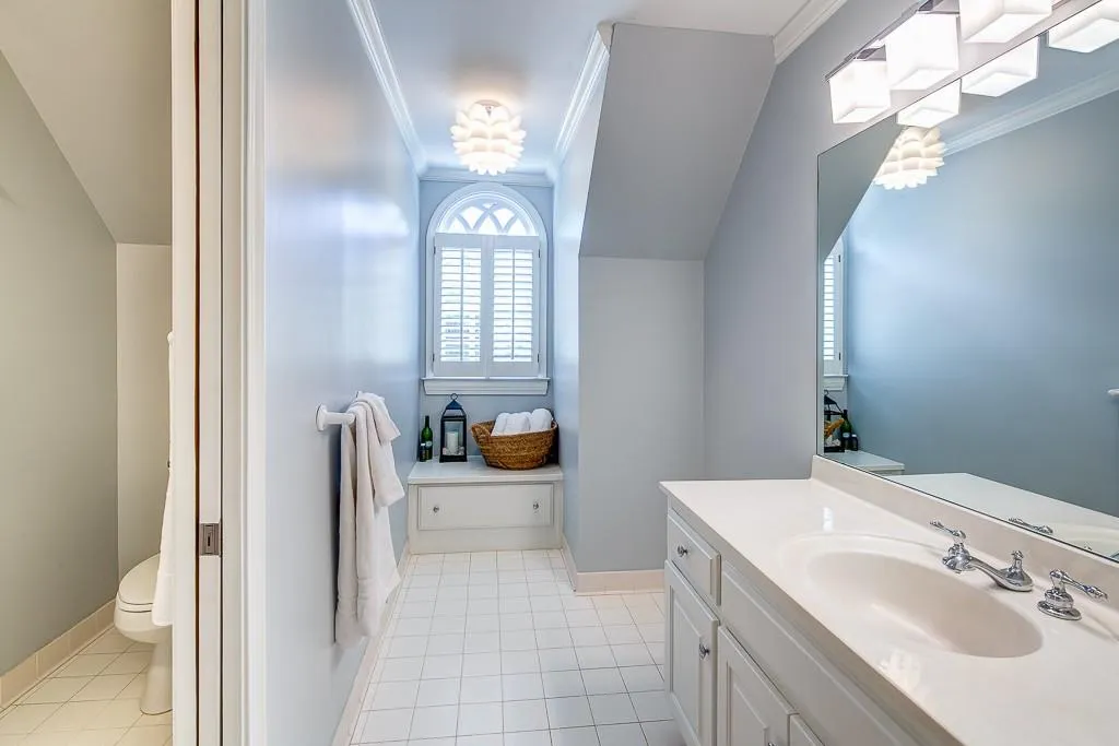 5760 Long Grove Drive, Sandy Springs, Georgia 30328, 5 Bedrooms Bedrooms, ,4 BathroomsBathrooms,Residential,Sold,5760 Long Grove Drive,5692511