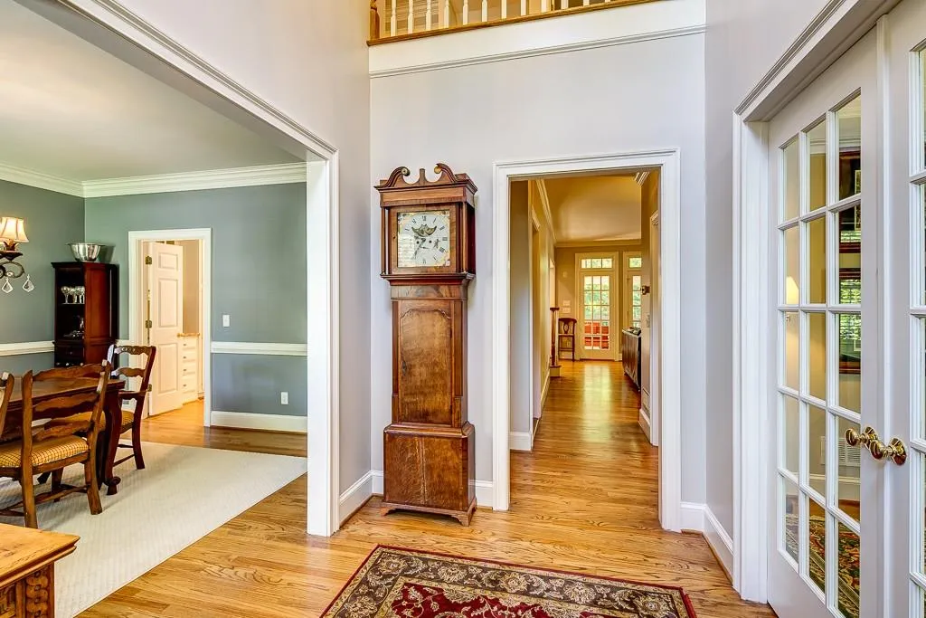 5760 Long Grove Drive, Sandy Springs, Georgia 30328, 5 Bedrooms Bedrooms, ,4 BathroomsBathrooms,Residential,Sold,5760 Long Grove Drive,5692511
