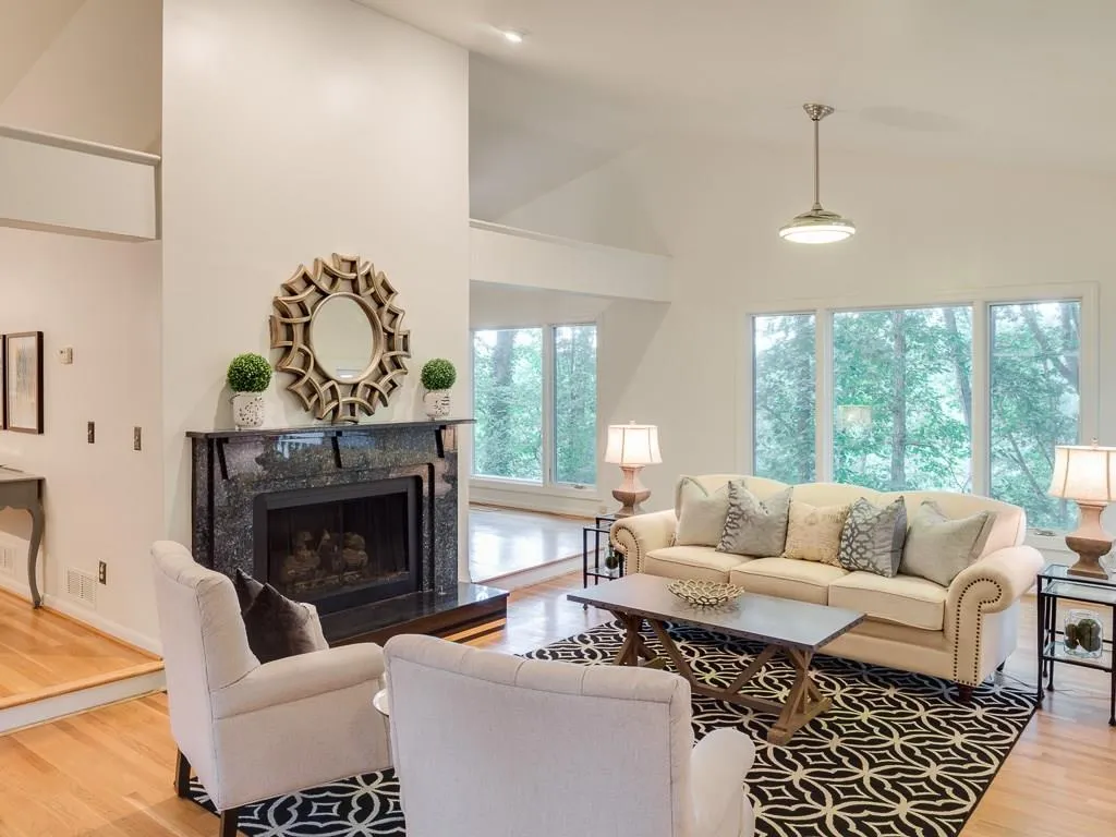 275 Crosstree Lane, Sandy Springs, Georgia 30328, 4 Bedrooms Bedrooms, ,4 BathroomsBathrooms,Residential,Sold,275 Crosstree Lane,6060078
