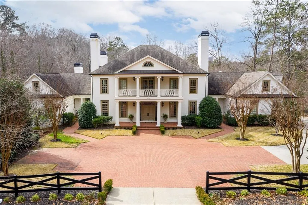 1430 N Harris Ridge, Atlanta, Georgia 30327, 7 Bedrooms Bedrooms, ,7 BathroomsBathrooms,Residential,Sold,1430 N Harris Ridge,6827868