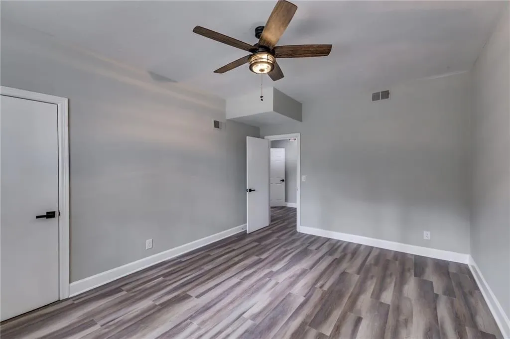 5335 Peachtree Dunwoody Road, Sandy Springs, Georgia 30342, 4 Bedrooms Bedrooms, ,3 BathroomsBathrooms,Residential,Sold,5335 Peachtree Dunwoody Road,7021659