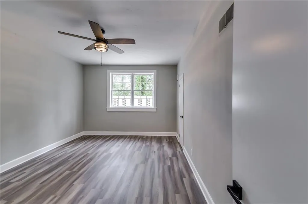 5335 Peachtree Dunwoody Road, Sandy Springs, Georgia 30342, 4 Bedrooms Bedrooms, ,3 BathroomsBathrooms,Residential,Sold,5335 Peachtree Dunwoody Road,7021659